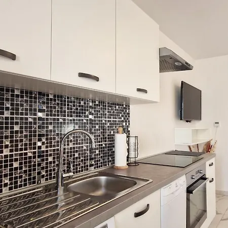Beautiful Casa Romito With Pool In Villa *